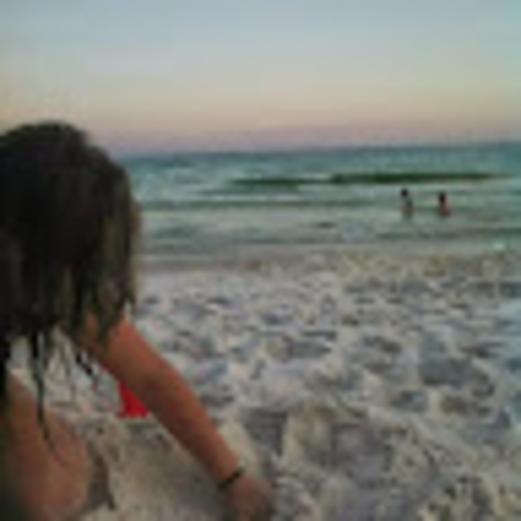 amyjhoo7433